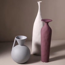 Load image into Gallery viewer, Columnae Ceramic Vase
